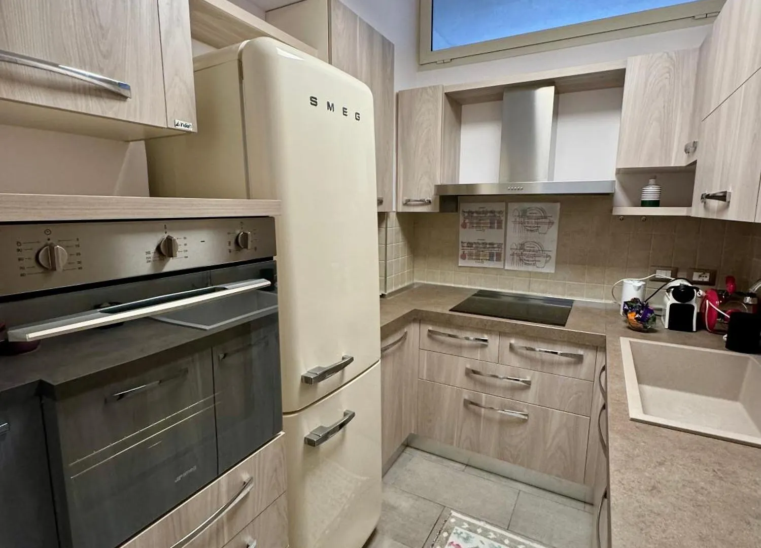 4 Balconi House- Appartamento Moderno A Lecce 0*,  Italy