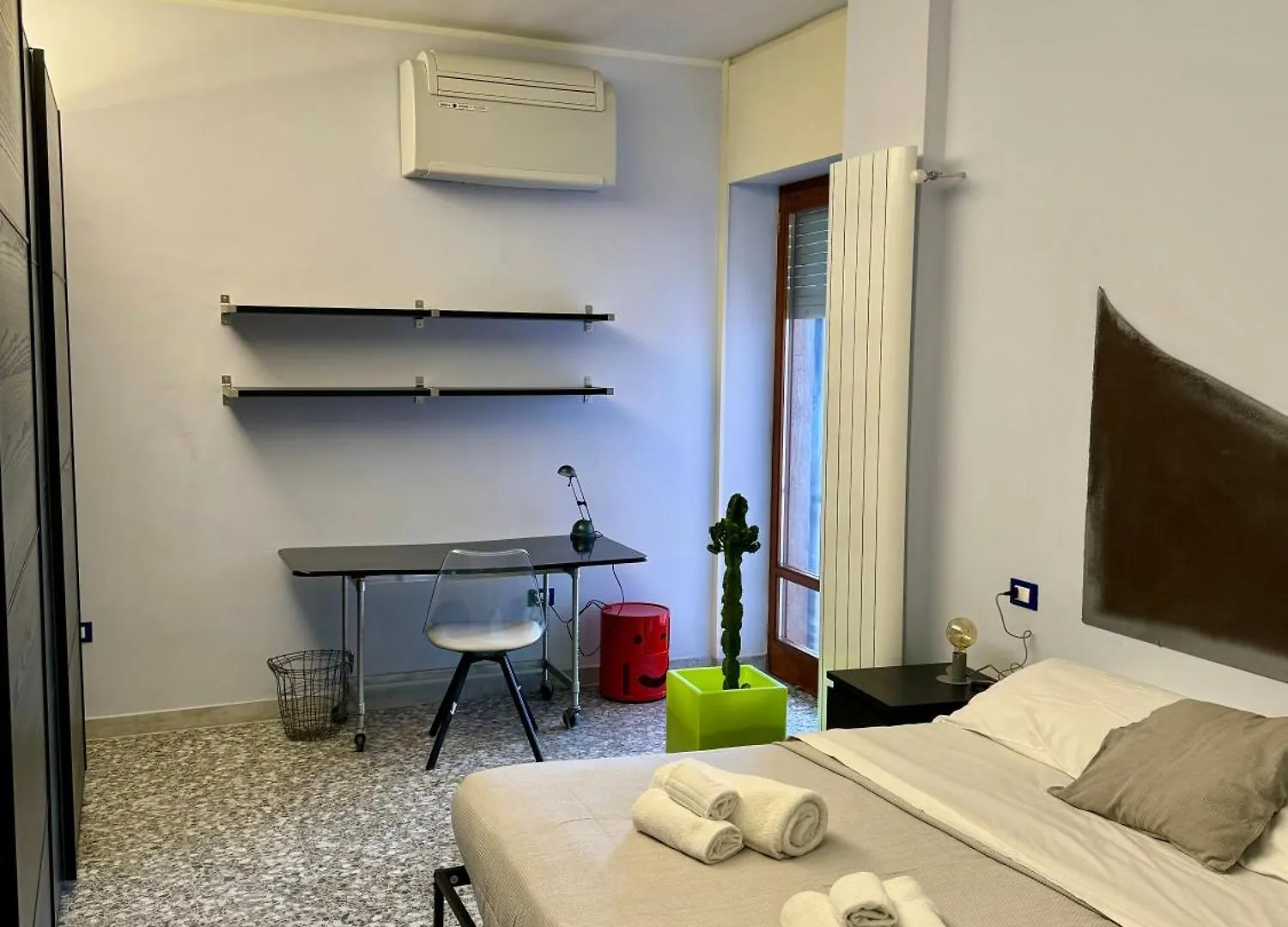 4 Balconi House- Appartamento Moderno A Lecce 0*,