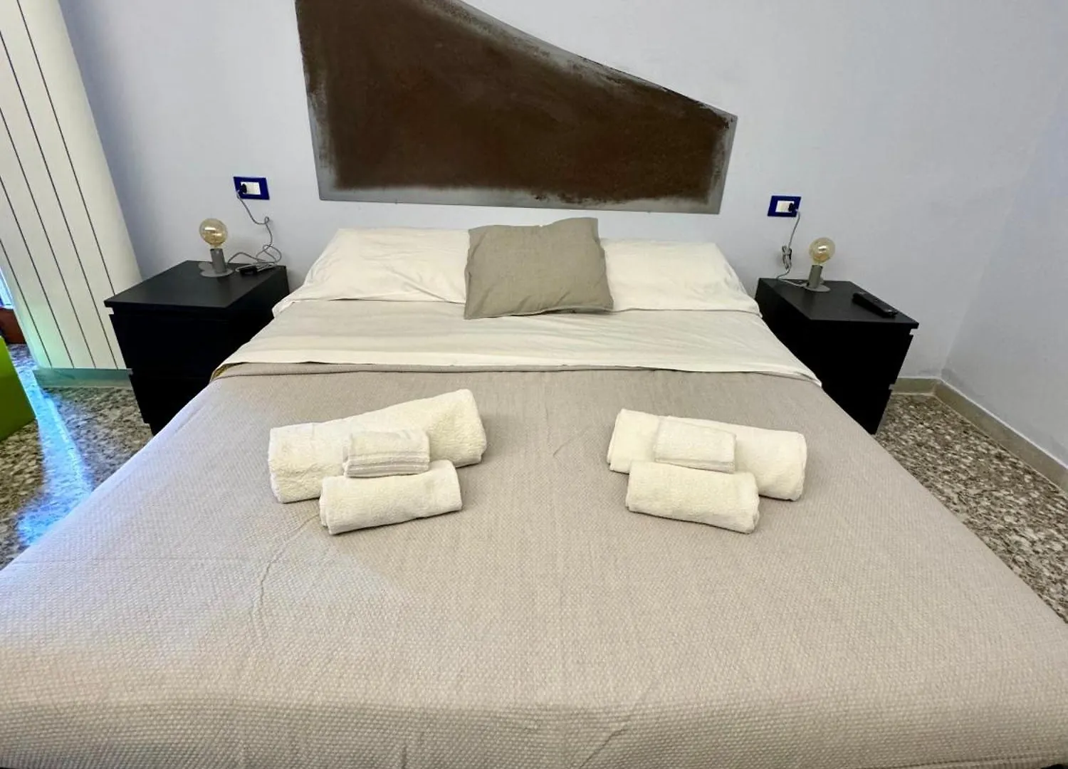 4 Balconi House- Appartamento Moderno A Lecce Italia